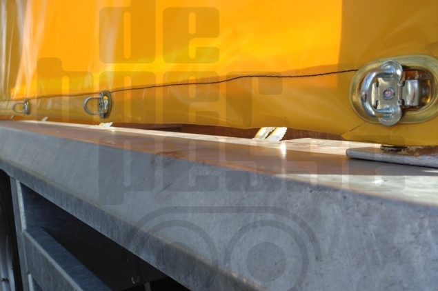 Productfoto Hulco Terrax-2 3000 294x150 3001 machine transporter