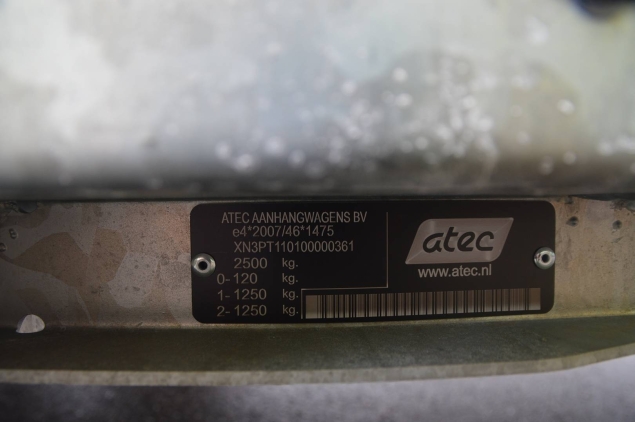 Productfoto Atec Thensa paardentrailer APT2500 met zadelkamer (350x175x240)