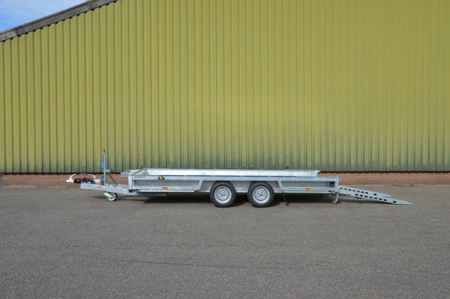 Productfoto Henra Machine Transporter MT354015 (400x150cm) met verschuifbare rijplaten 