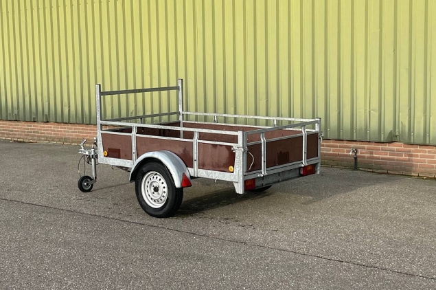 Productfoto 750kg ongeremde bakwagen (196x127cm) 