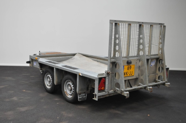 Productfoto Ifor Williams GX105 machine transporter (302x159x123cm) 2700kg 